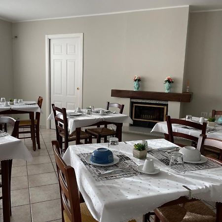 Casa Azzurra Camere Serravalle Sesia Dış mekan fotoğraf